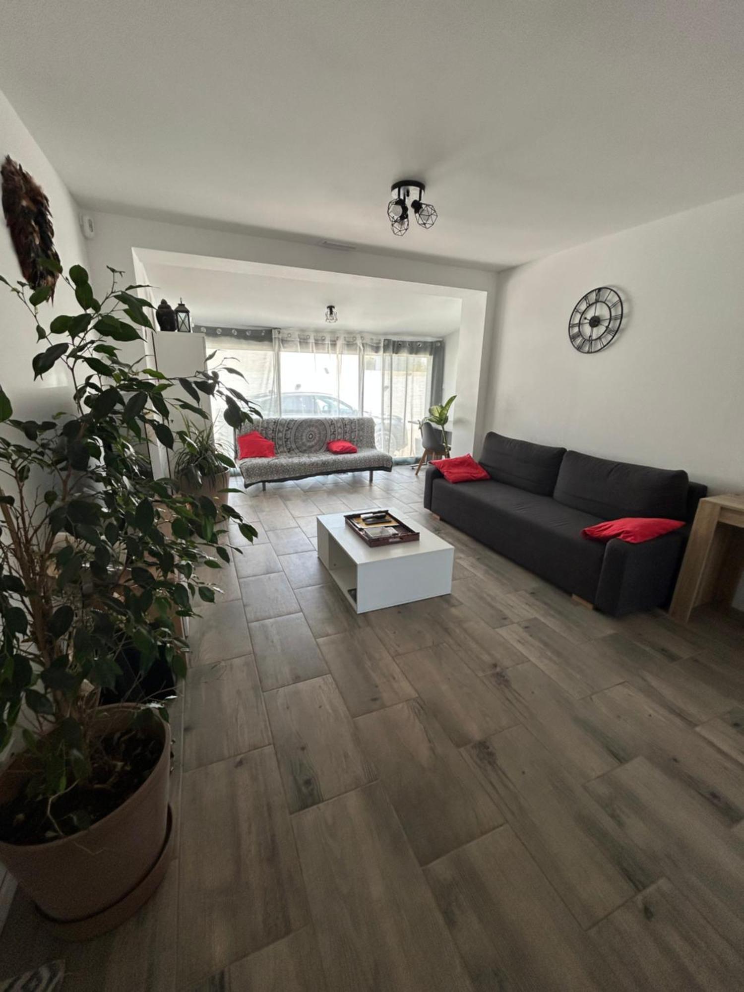 Villa Lunel Lunel  Ngoại thất bức ảnh